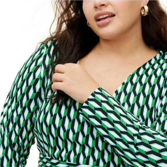NWT Women's Long Sleeve Midi Arrow Geo Green Wrap Dress - DVF for Target XXL - Picture 6 of 6